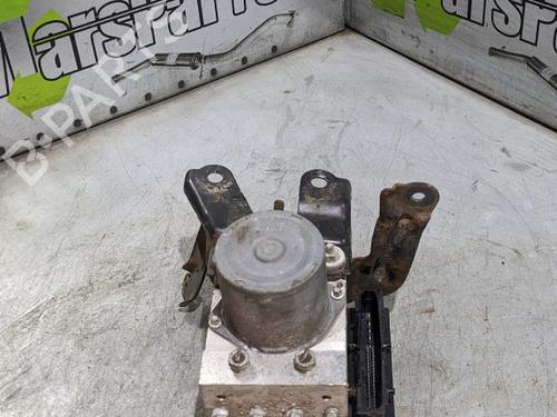 abs-pump-toyota-aygo-_b1_-2005-2006-2007-2008-2009-2010-2011-2012-2013-2014-36918698 main image
