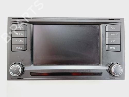 display-monitor-seat-leon-5f1-2012-2013-2014-2015-2016-2017-2018-2019-2020-2021-36920400 main image
