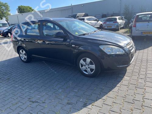 Fusee rechts voor Fusee rechts voor KIA CEE'D SW (ED) 1.4 (109 hp) 37516627 37516627