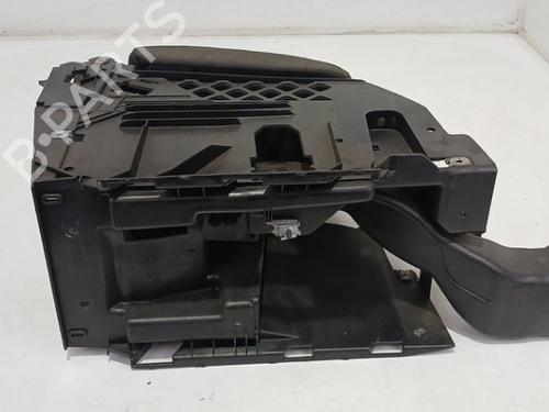 Armrest / Center console VW GOLF V (1K1) 1.9 TDI | BP36918157I20  - Image 6