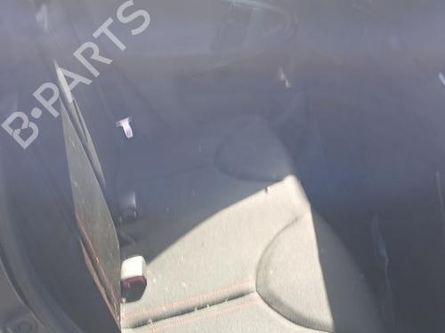Used Rear right seatbelt Rear right seatbelt 37516657 37516657
