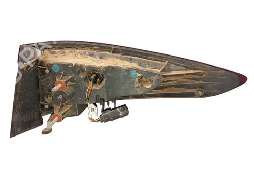 left-taillight-ford-mondeo-v-saloon-cd-2012-38215459 main image
