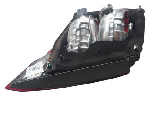 right-tailgate-light-infiniti-m-y51-2010-38209933 main image