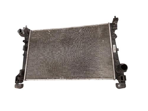 water-radiator-alfa-romeo-mito-955_-2008-2009-2010-2011-2012-2013-2014-2015-2016-2017-2018-38219919 main image