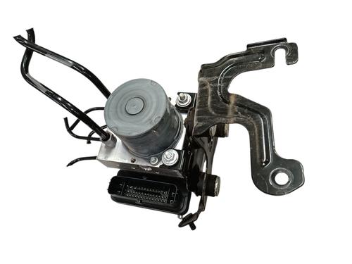 abs-pump-jaguar-f-pace-x761-2015-38211048 main image