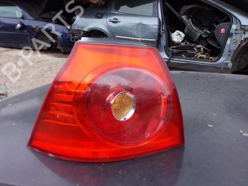 Left tailgate light VW GOLF PLUS V (5M1, 521) 1.9 TDI | BP38984108C79 - Image 4