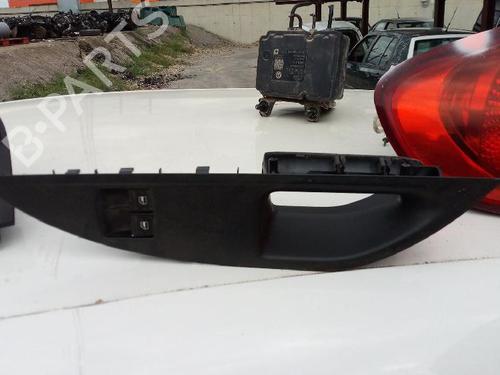 Used Left front window switch Left front window switch 38221142 38221142