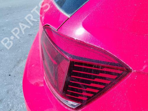 Used Right taillight Right taillight 38219215 38219215