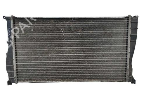 Used Water radiator Water radiator 38221740 38221740