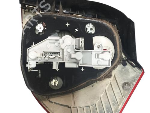 left-taillight-bmw-1-e87-2003-2004-2005-2006-2007-2008-2009-2010-2011-2012-2013-39262706 main image