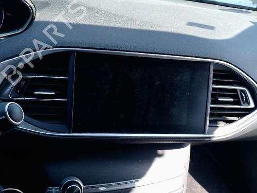 Used Climate control Climate control 38219647 38219647