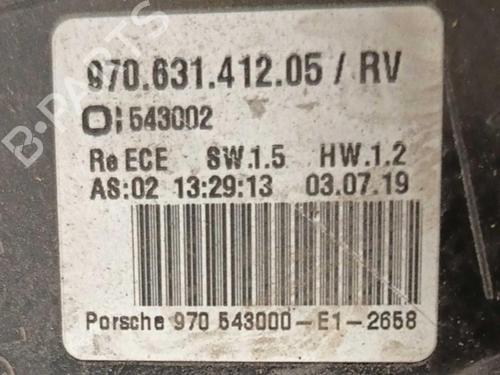 right-taillight-porsche-panamera-970-2009-2010-2011-2012-2013-2014-2015-2016-2017-38218441 main image