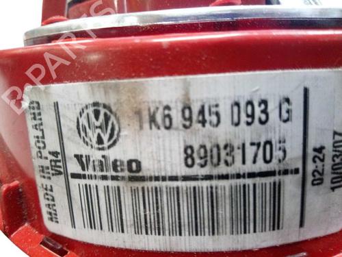Left tailgate light VW GOLF VI (5K1) 2.0 TDI | BP38210820C79 - Image 3