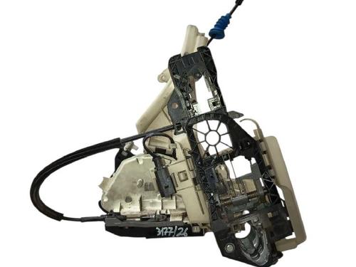Front left lock VW CC B7 (358) 2.0 TDI 4motion | BP39666819C98 - Image 2