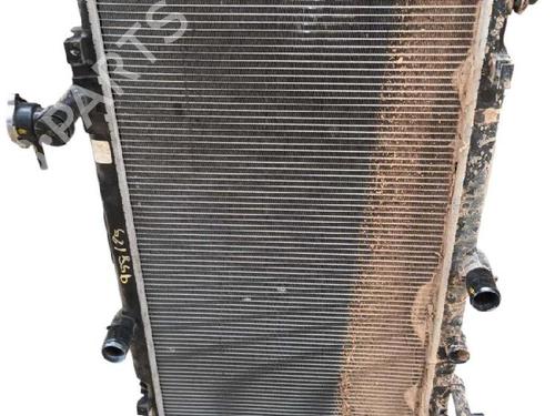 Used Water radiator Water radiator 38213380 38213380
