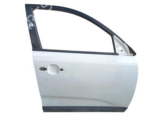 Used Right front door Right front door 38553452 38553452