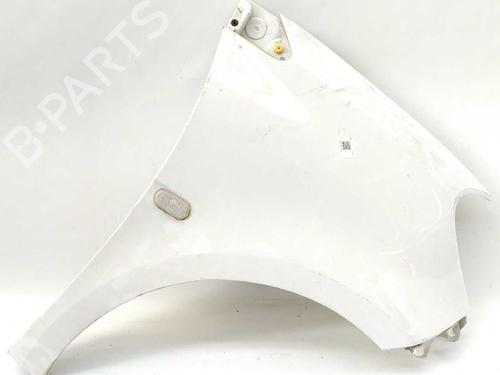 Used Right front fenders Right front fenders 38213417 38213417