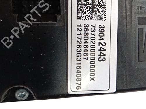 Used Climate control Climate control 38220217 38220217
