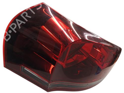 right-tailgate-light-citroen-c4-picasso-ii-2013-38218938 main image
