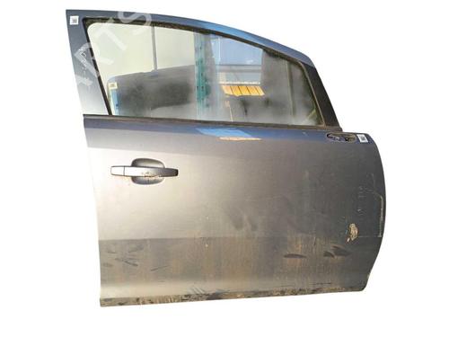 Used Right front door Right front door 38217568 38217568