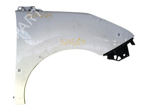 Used Right front fenders Right front fenders 38218769 38218769