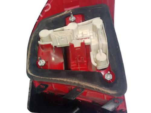 left-taillight-bmw-3-e90-2004-2005-2006-2007-2008-2009-2010-2011-2012-39399083 main image