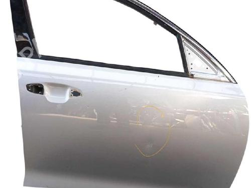 Used Right front door Right front door 38214407 38214407