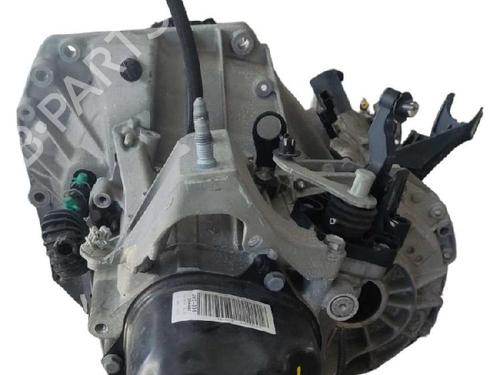 Gearbox DACIA SANDERO II TCe 90 (B8M1, B8MA, B8AC) | BP38206997M3 - Image 3