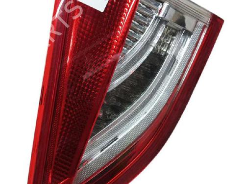 right-tailgate-light-ford-kuga-ii-dm2-2012-38213489 main image