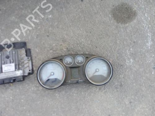 Used Instrument cluster Instrument cluster 38223538 38223538