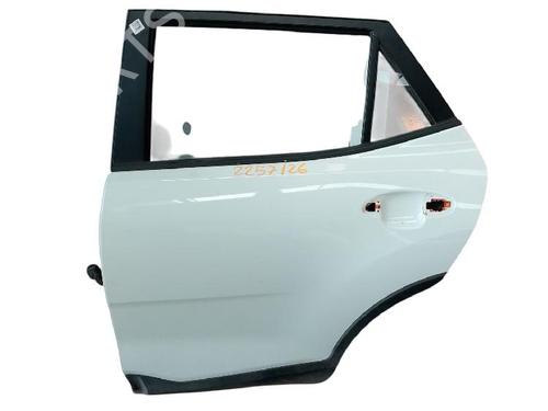 Used Left rear door Left rear door 38223843 38223843