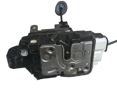 tailgate-lock-volvo-v40-hatchback-525-2012-2013-2014-2015-2016-2017-2018-2019-38216767 main image