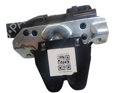 Used Tailgate lock Tailgate lock MERCEDES-BENZ C-CLASS (W205) C 220 BlueTEC / d (205.002, 205.004) (170 hp) 38220593 38220593