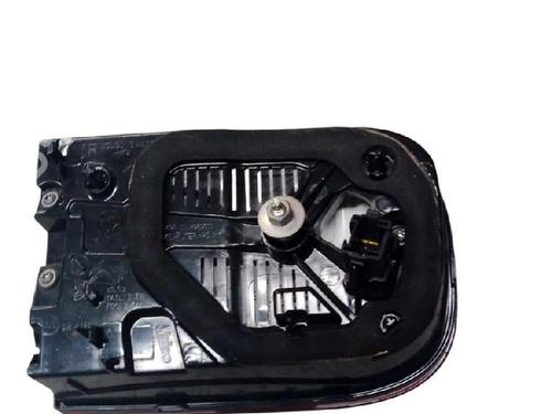 Right tailgate light CITROËN C4 CACTUS 1.2 THP 110 | BP38216201C80 - Image 2