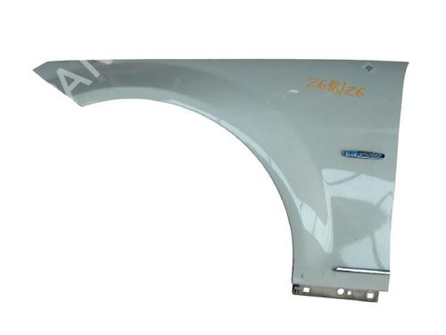 right-front-fenders-mercedes-benz-c-class-w204-2007-2008-2009-2010-2011-2012-2013-2014-2015-38554839 main image
