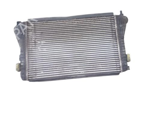 intercooler-vw-scirocco-iii-137-138-2008-2009-2010-2011-2012-2013-2014-2015-2016-2017-2018-38589407 main image