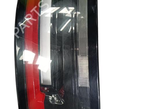 Right tailgate light LAND ROVER DISCOVERY V (L462) 2.0 Td4 4x4 | BP38212878C80 - Image 2