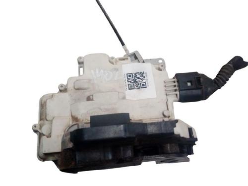 Front right lock KIA PRO CEE'D (JD) 1.4 CVVT | BP38206877C97 - Image 1