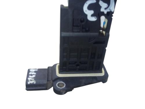 mass-air-flow-sensor-renault-megane-iv-hatchback-b9amn_-2015-39262761 main image