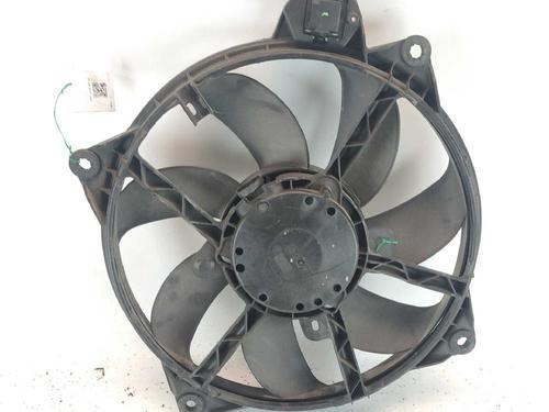 fan-renault-megane-iii-hatchback-bz01_-b3_-2008-38215088 main image