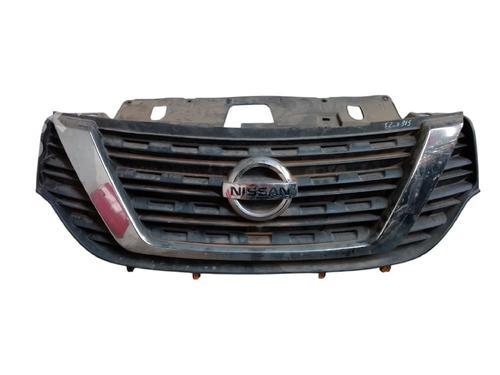 Used Grille Grille 38458753 38458753