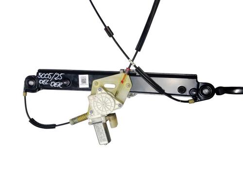 Front right window mechanism BMW 1 (E81) 116 d | BP38218124C23 - Image 3