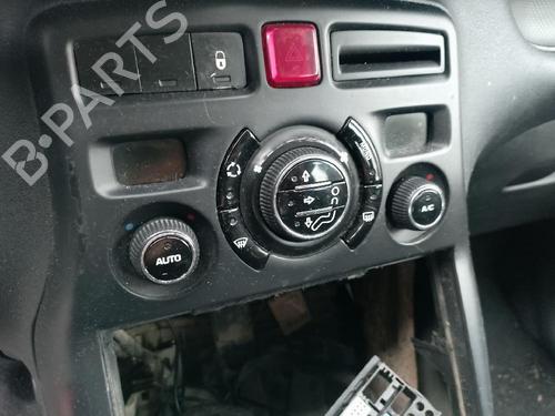 Used Climate control Climate control 38795031 38795031