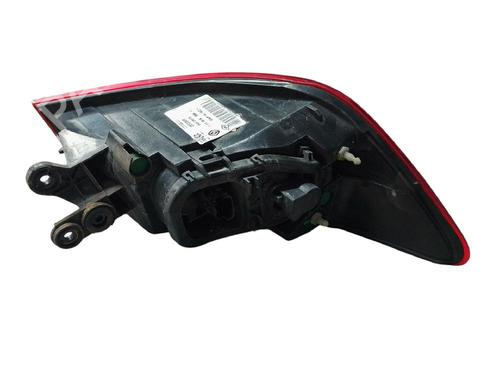 right-taillight-renault-clio-iv-bh_-2012-2013-2014-2015-2016-2017-2018-2019-2020-2021-38204208 main image