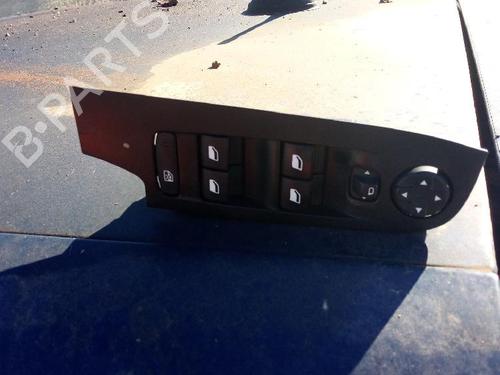 Used Left front window switch Left front window switch 38221213 38221213