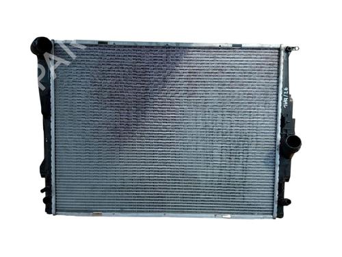 Used Water radiator Water radiator BMW 3 Touring (E91) 320 d (163 hp) 38221662 38221662