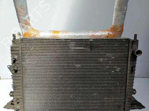 Used Water radiator Water radiator 38207021 38207021