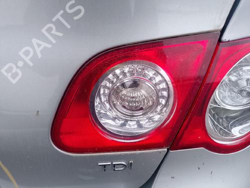 right-tailgate-light-vw-passat-b6-3c2-2005-2006-2007-2008-2009-2010-2011-38205883 main image