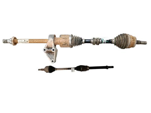 Used Right front driveshaft Right front driveshaft 38218730 38218730