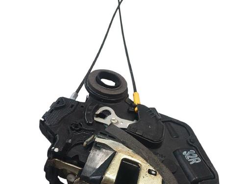 rear-right-lock-toyota-corolla-_e12_-2001-2002-2003-2004-2005-2006-2007-2008-39225416 main image